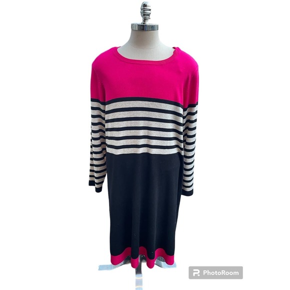 NWT Eliza J Woman Striped‎ Dress in SZ 3X